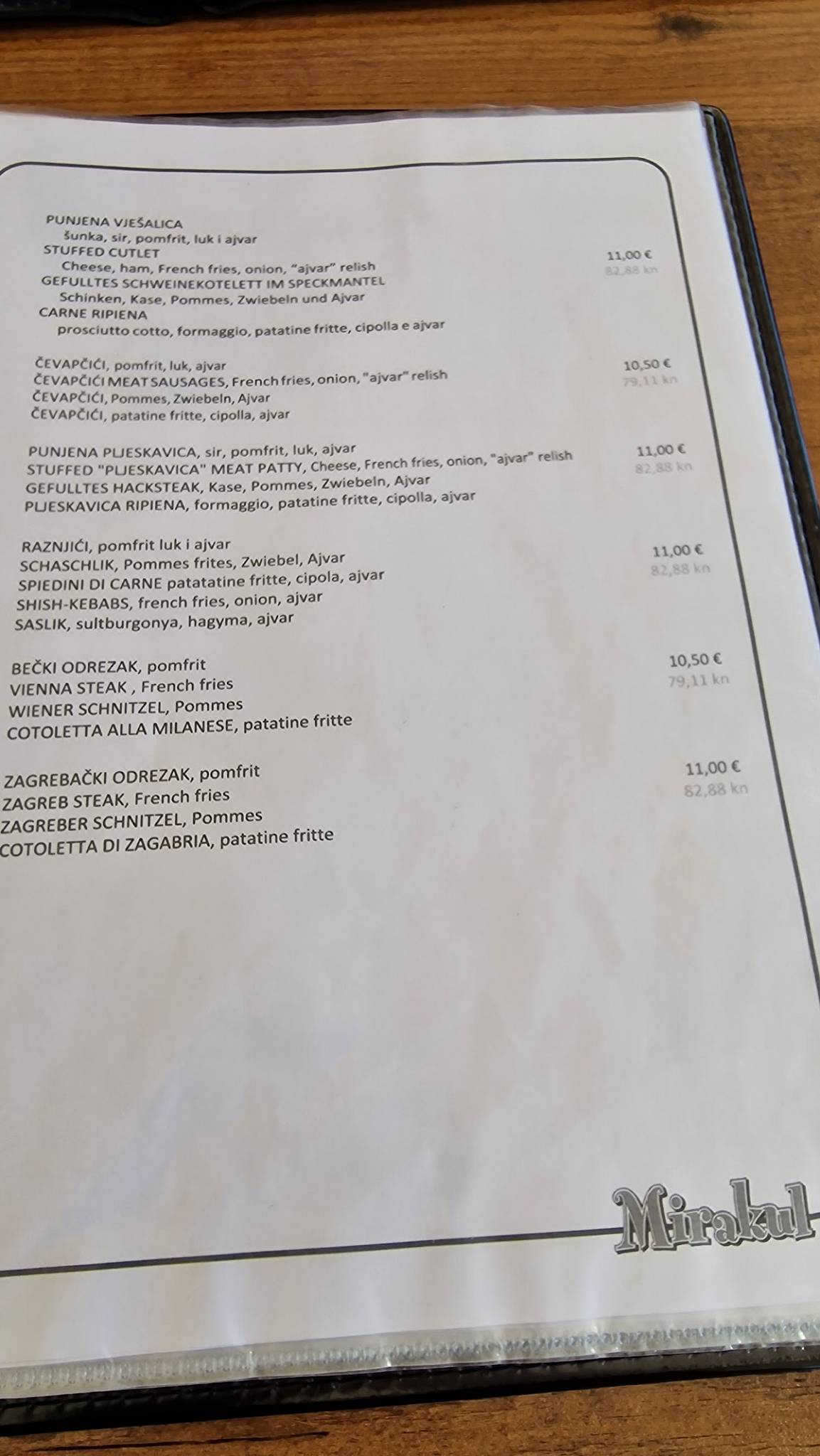 Menu di Restoran "Mirakul" 