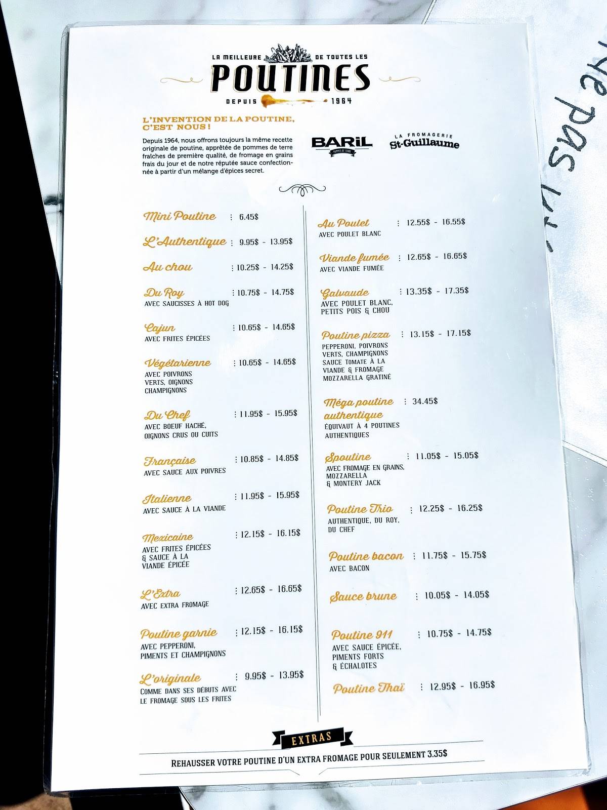 Menu au Roy Jucep fast food, Drummondville