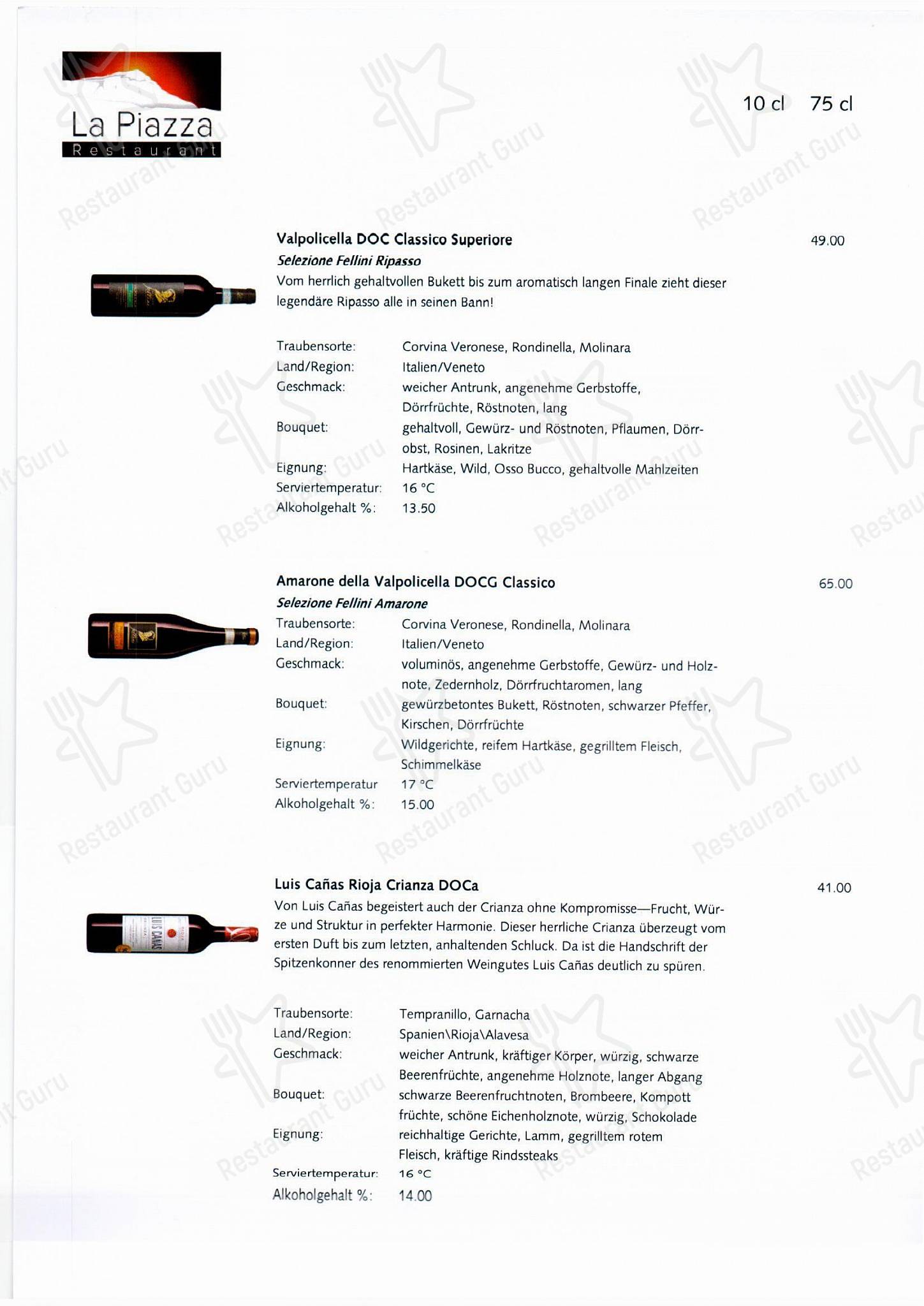 Bar Grill Menu per La Piazza in Arth