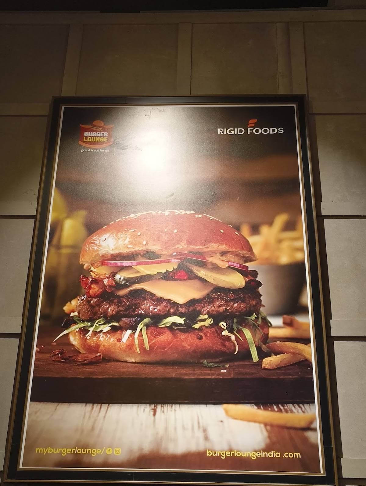 Burger Lounge Adoor Rigid Foods menu