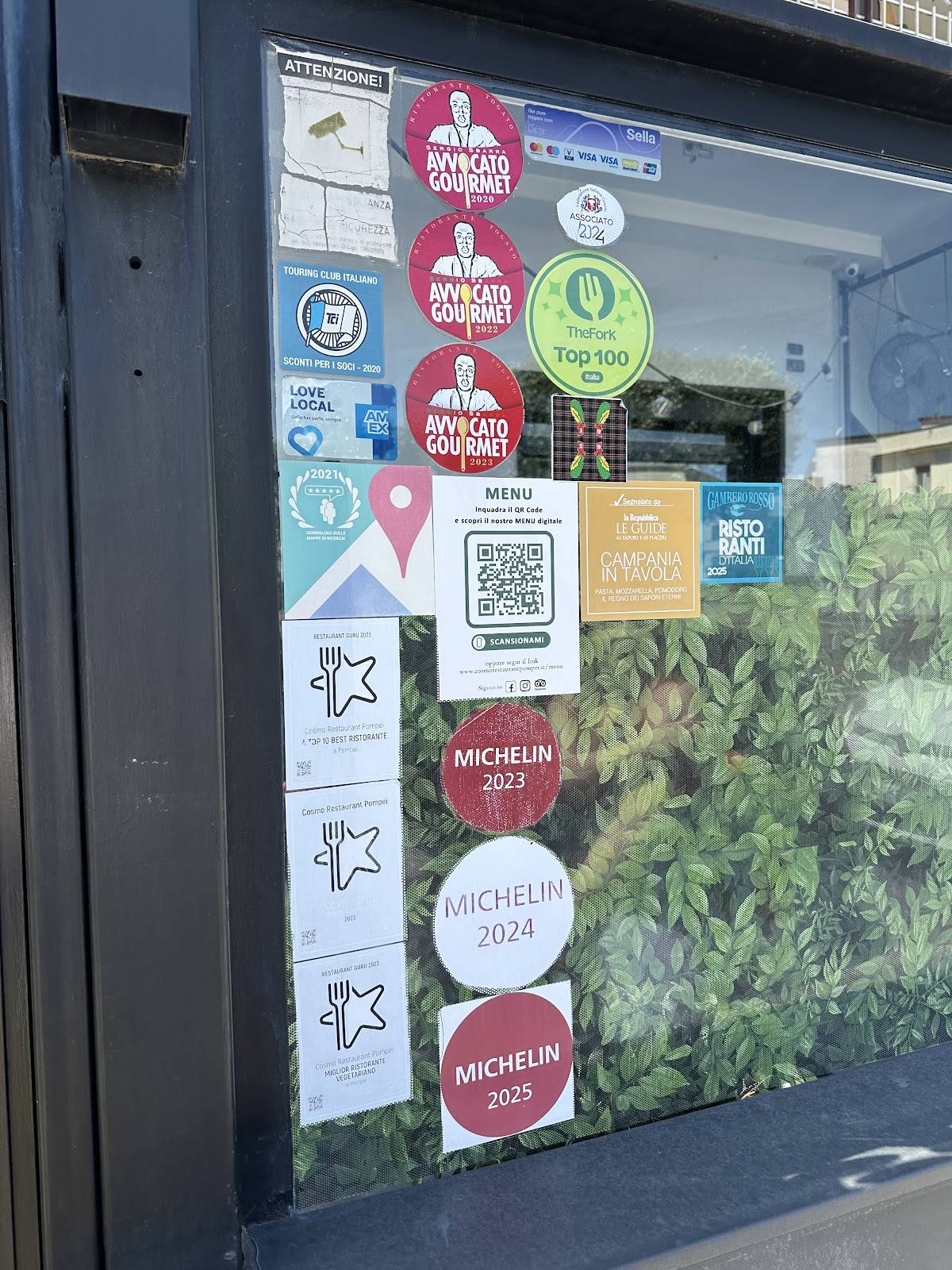 Menu di Cosmo Restaurant Pompei 