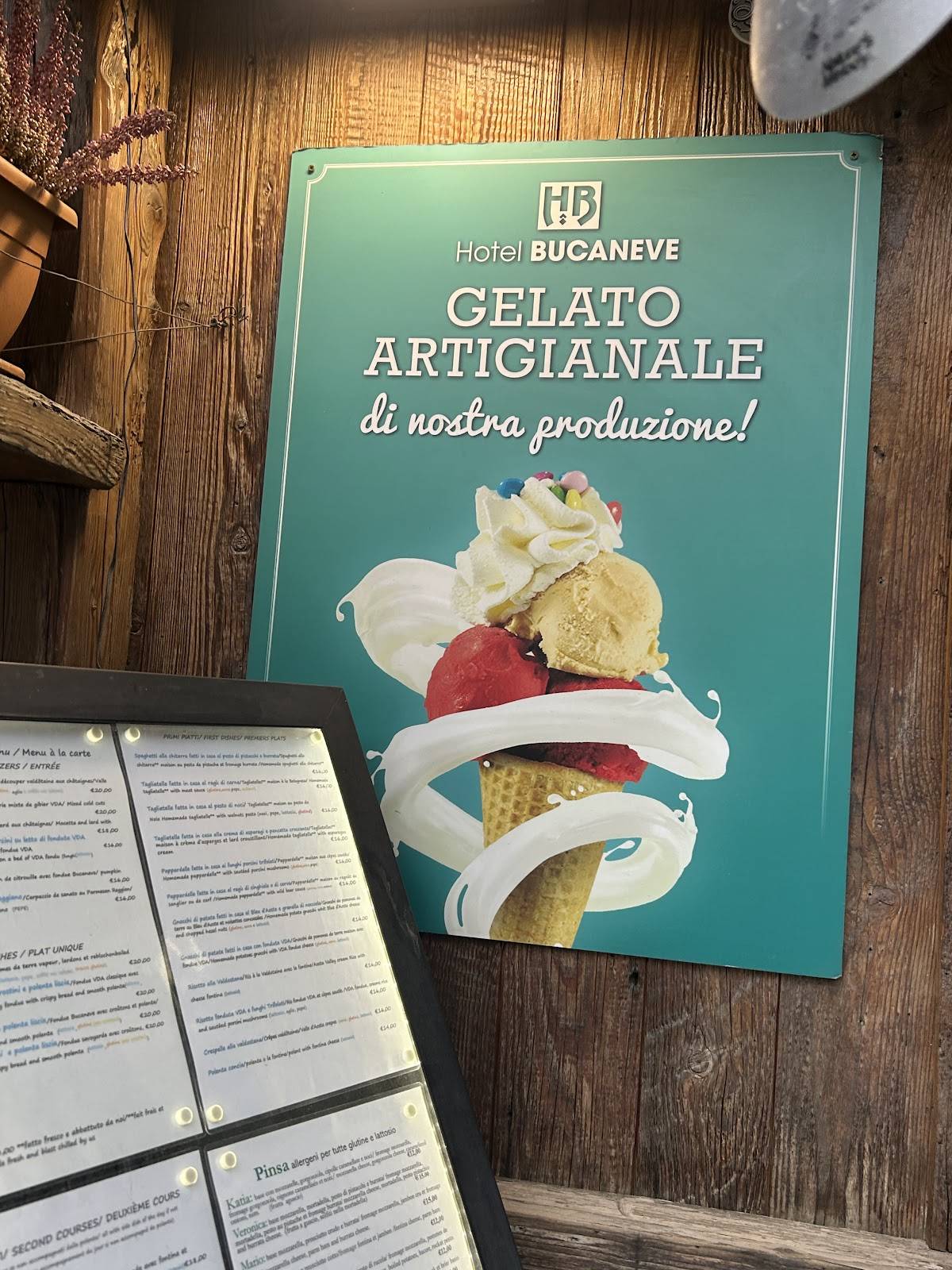 Menu di Hotel Bucaneve 