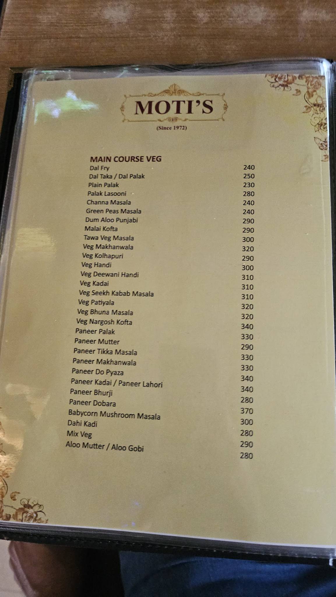 Moti's menu