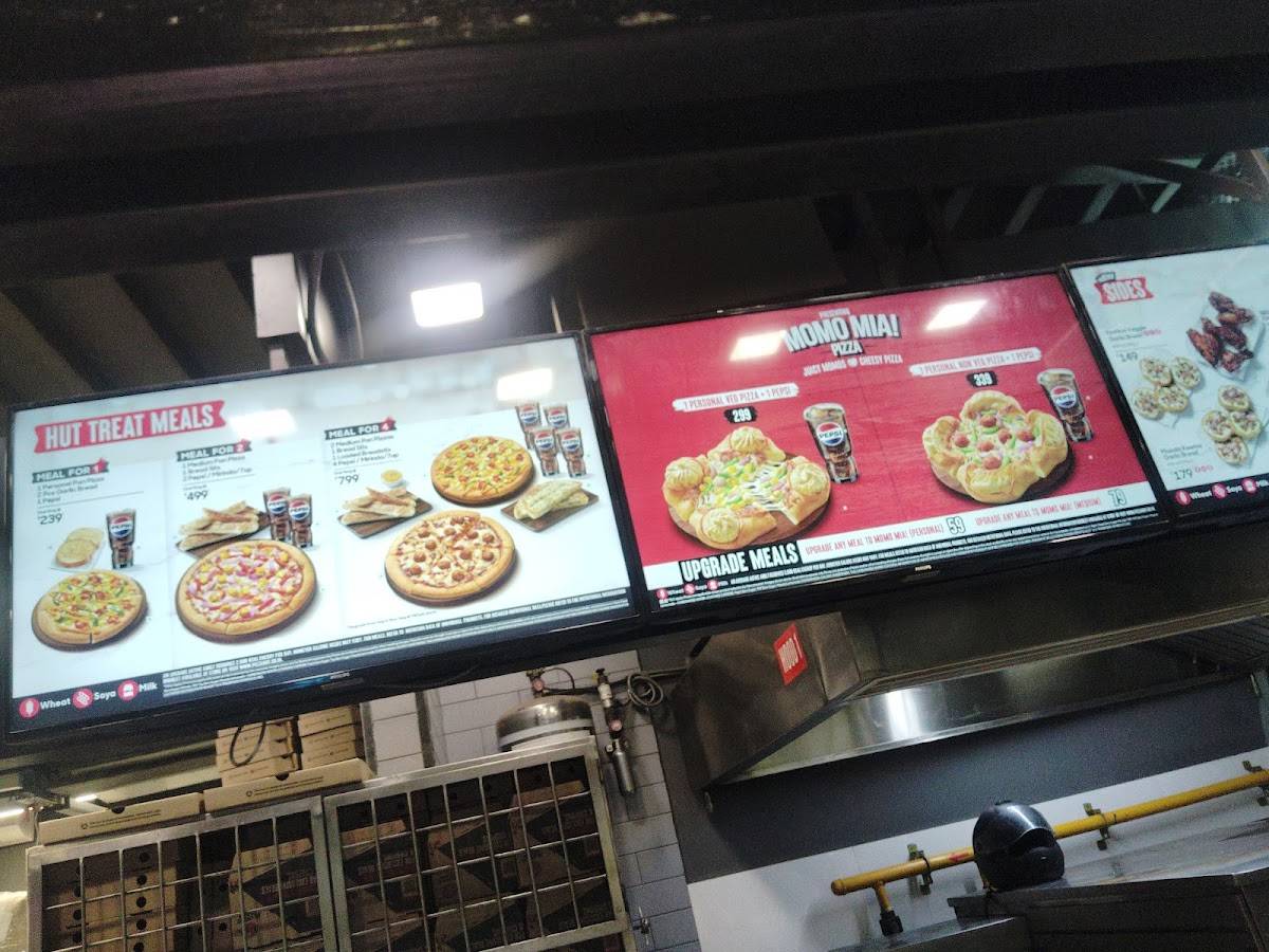 Pizza Hut Mahim West, Mumbai menu
