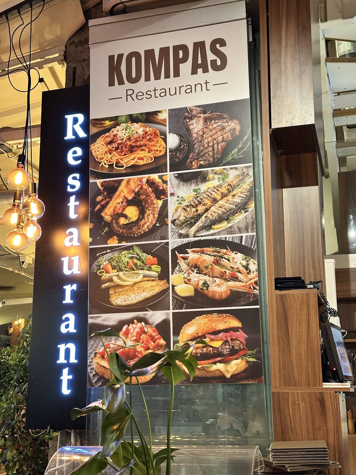 Menu di Restaurant Kompas 