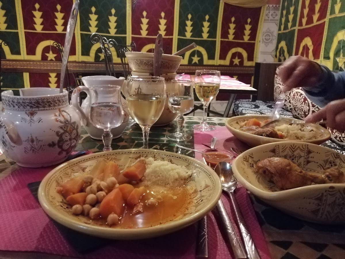 Menu de hotel restaurant l'acilya gastronomie marocaine