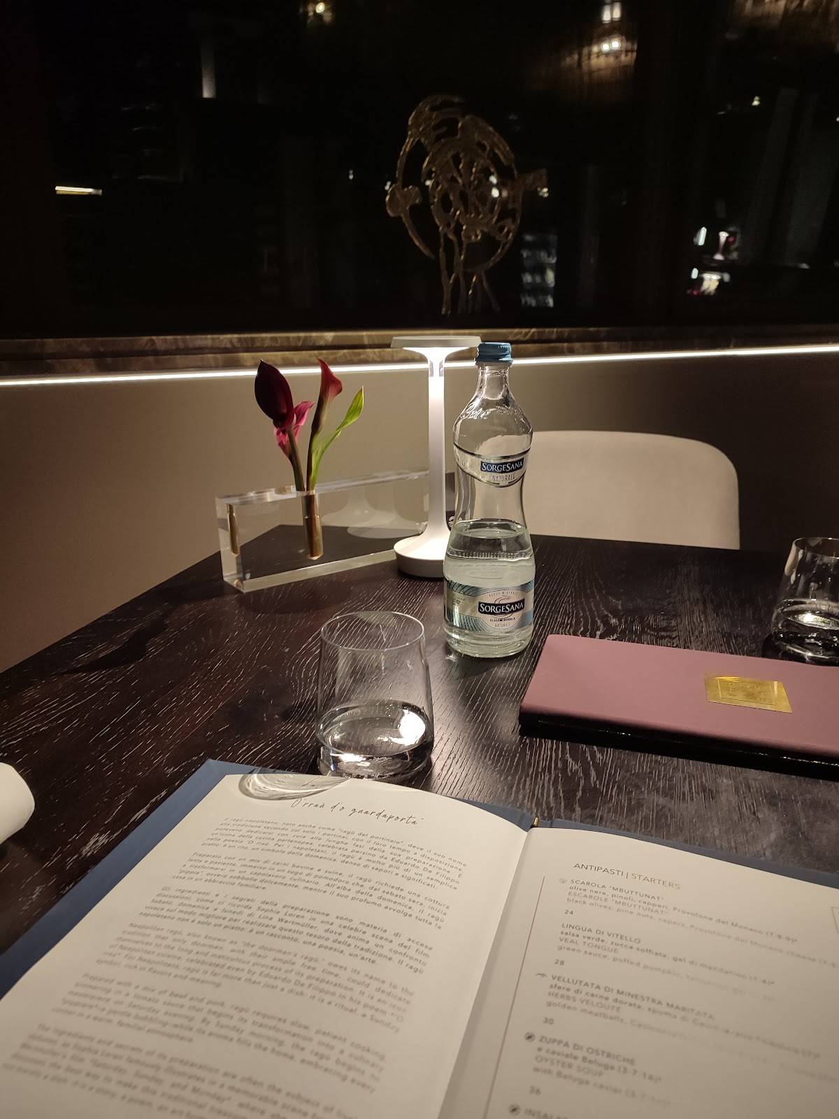 Menu di THE NIQ BAR & RESTAURANT 