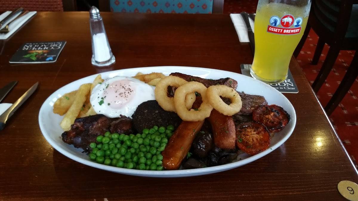 Menu at The Punch Bowl pub & bar, Barnoldswick