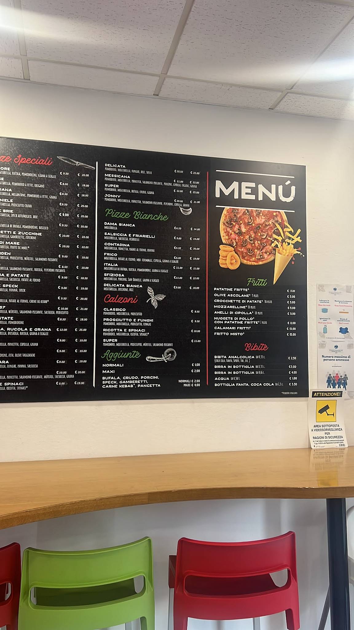 Menu di Pizza 667 