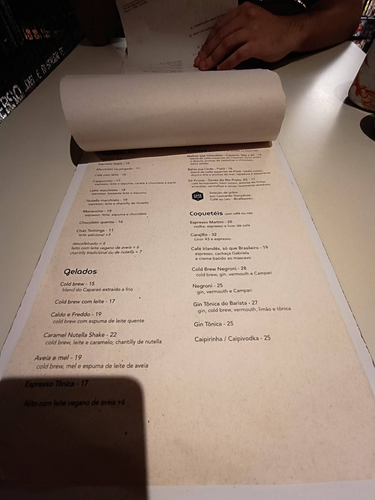 Verso - Café e Restaurante cardápio