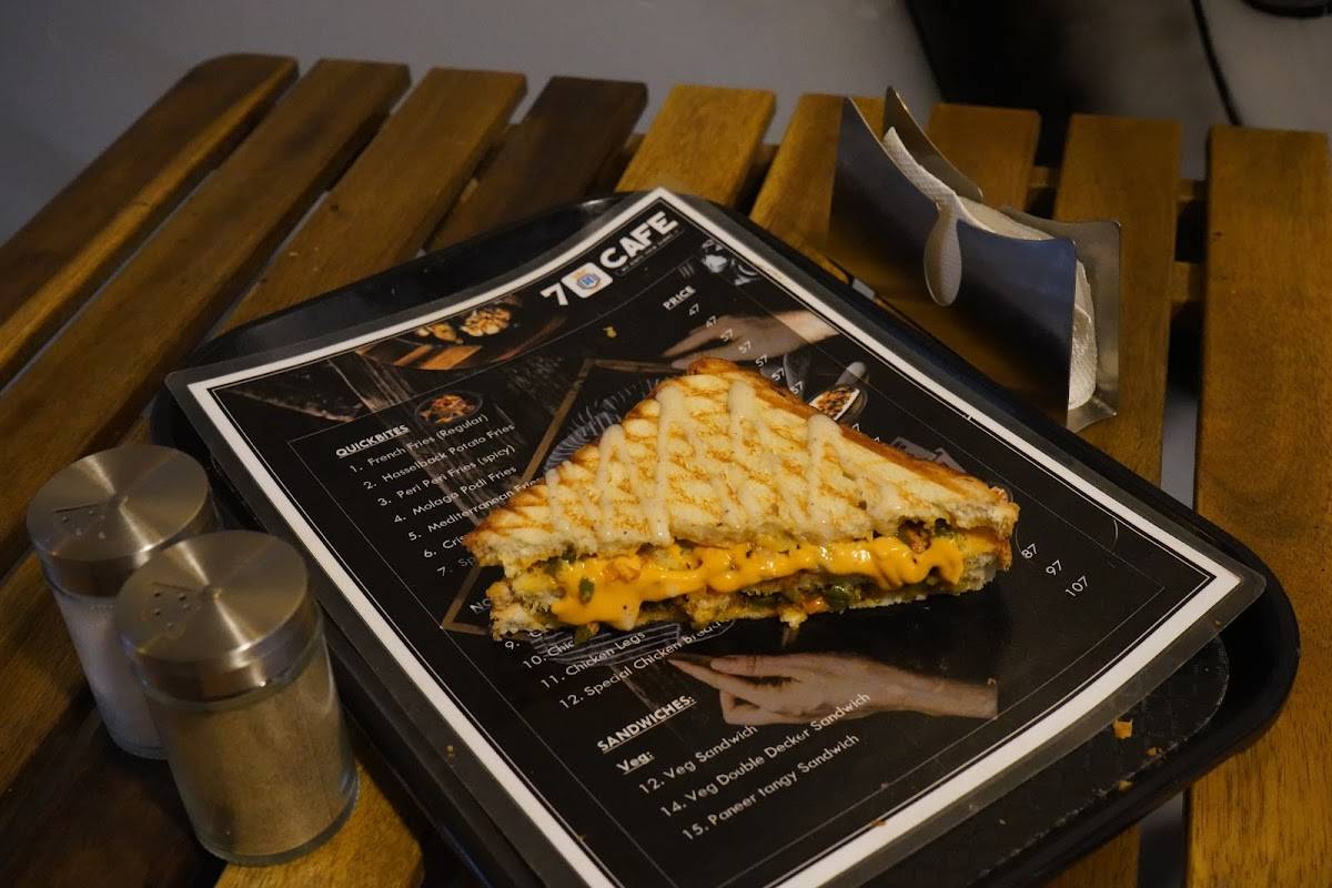 7H Cafe menu