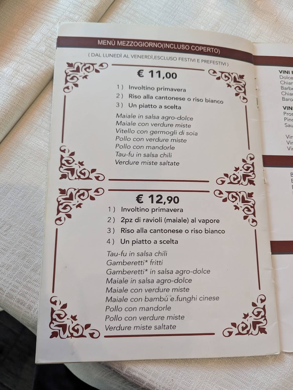 Menu di China Town 