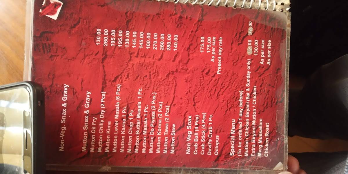 Hotel De Chandernagore menu