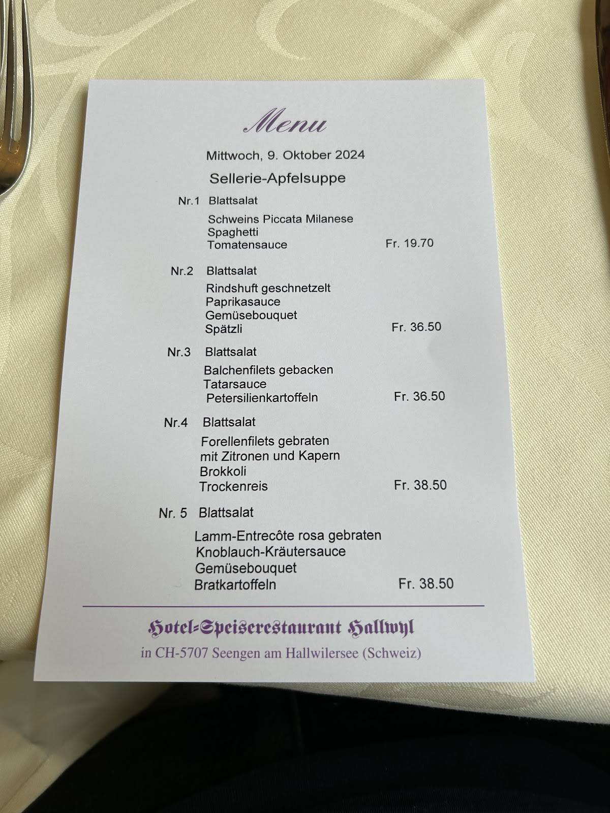 Menu di Hotel-Speiserestaurant Hallwyl AG 