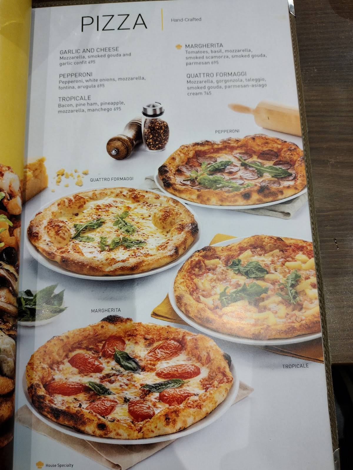 Menu at Italianni's restaurant, Cebu City, Ayala Mall