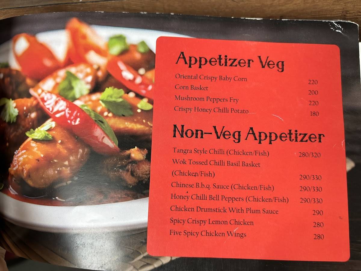 KINGS' CROWN - BEST FAMILY AC BAR & RESTAURANT IN CHINSURAH ROOFTOP SWIMMING POOL INDIAN, CHINESE, CONTINENTAL, TANDOOR menu