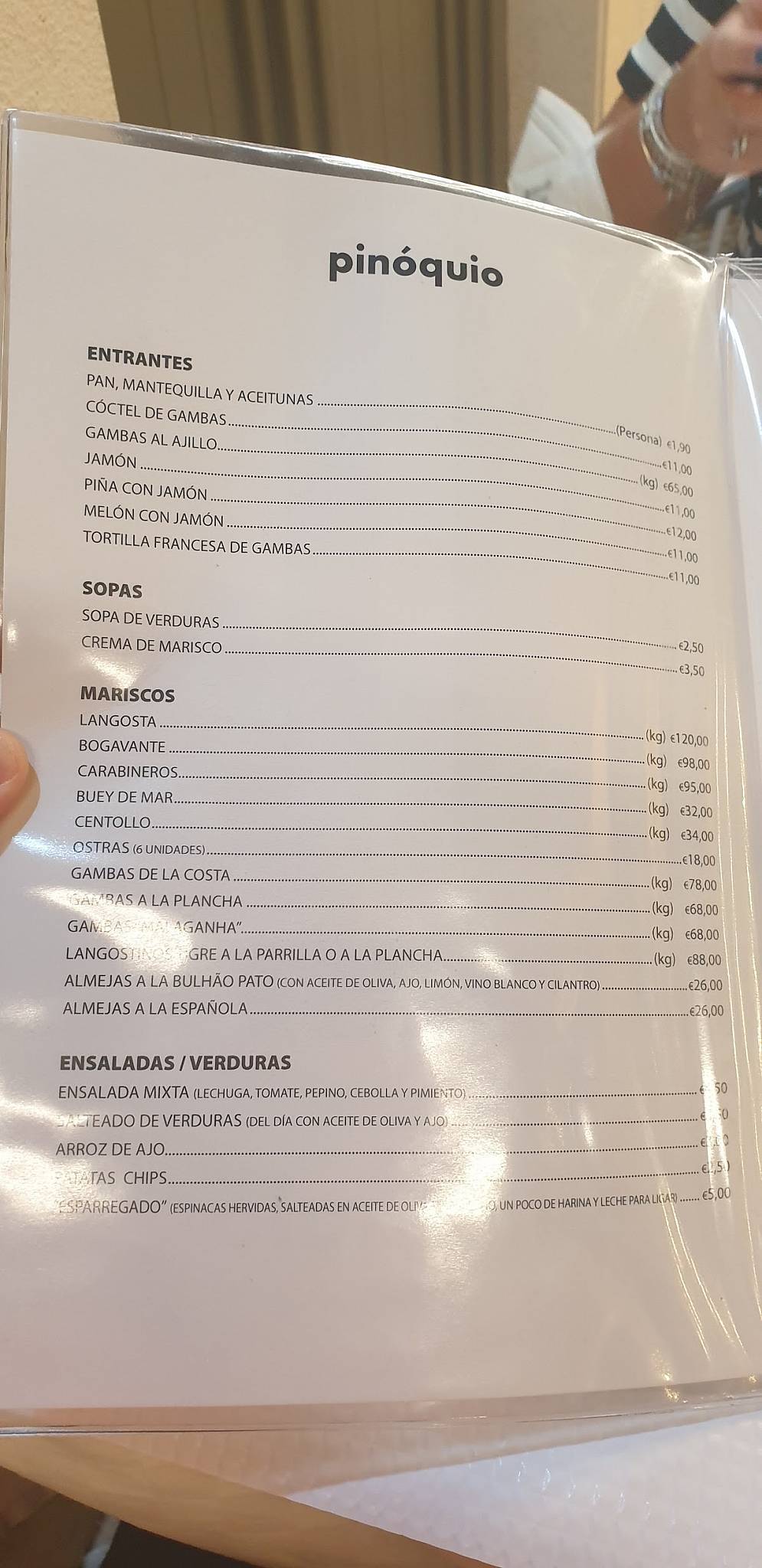 Menu at Pinóquio restaurant, Lisbon, Praça dos Restauradores 79 80