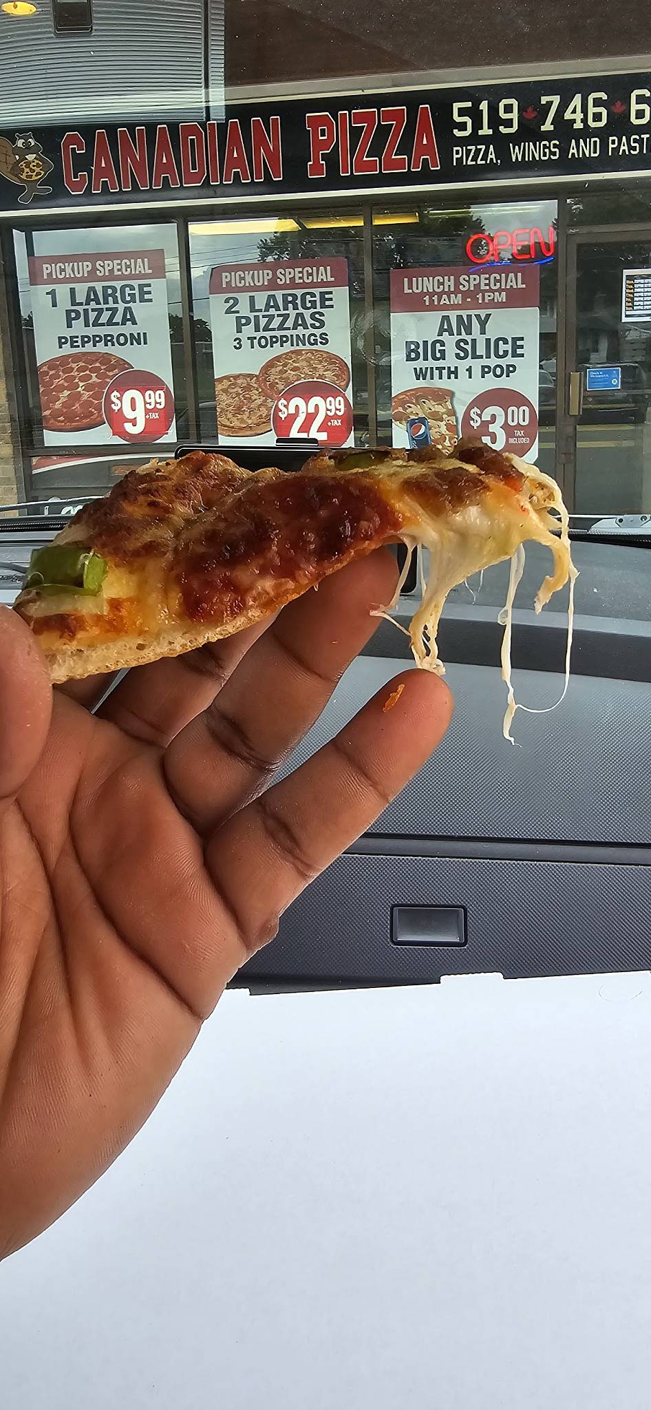 Menu de Canadian Pizza