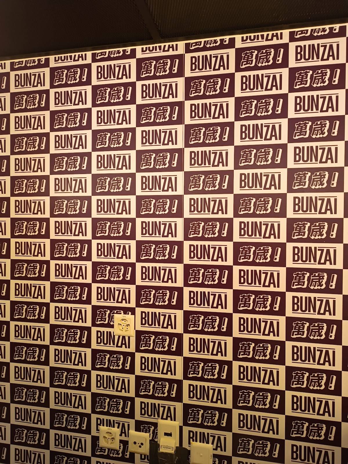 Menu di BUNZAI - Genuine Smash Burgers 