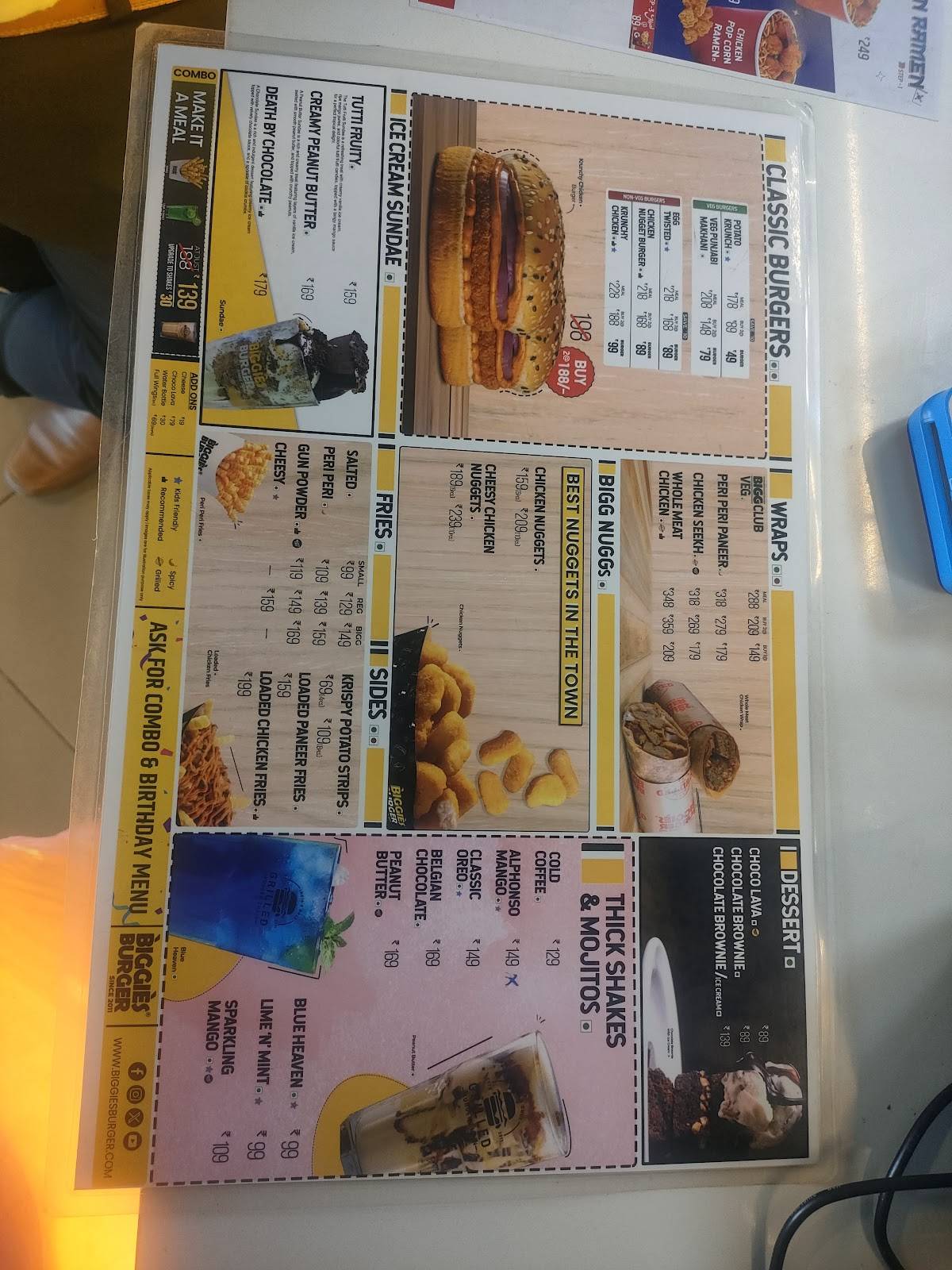 Biggies Burger: Besant Nagar menu