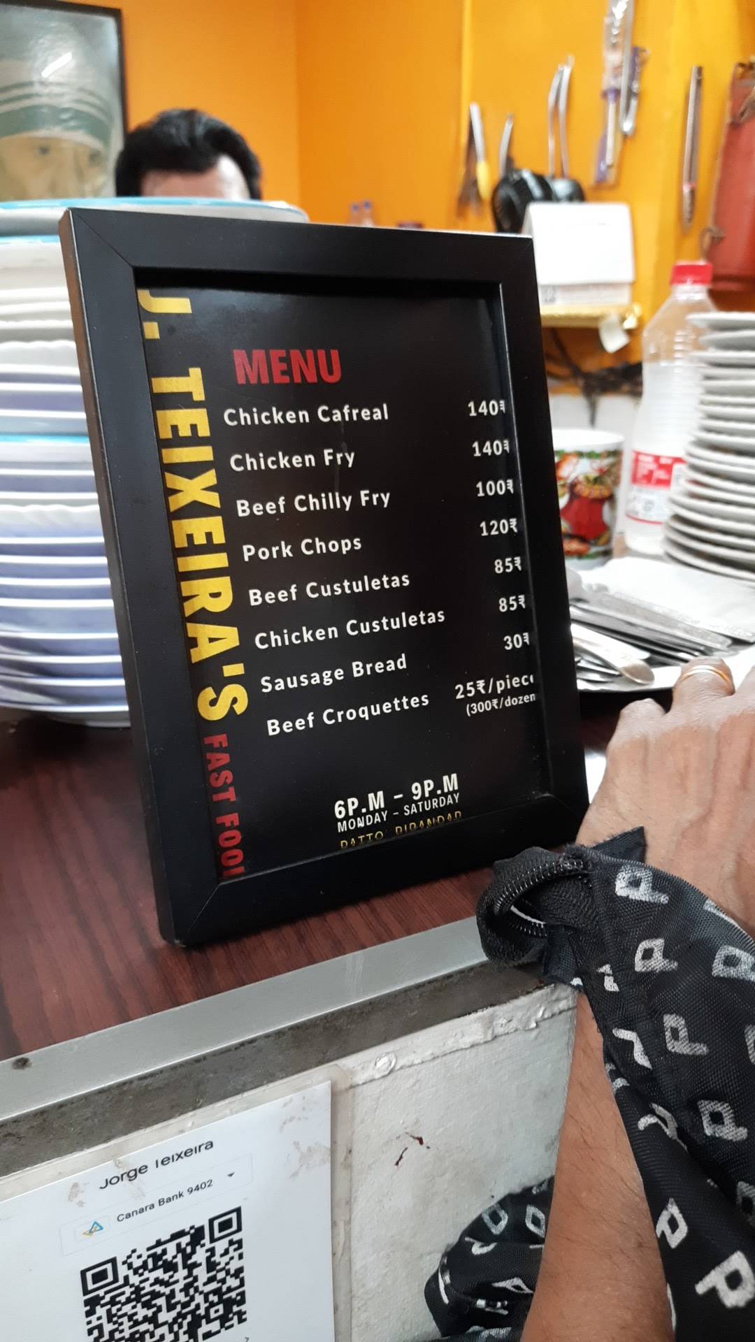 Teixeira's Fast Food menu