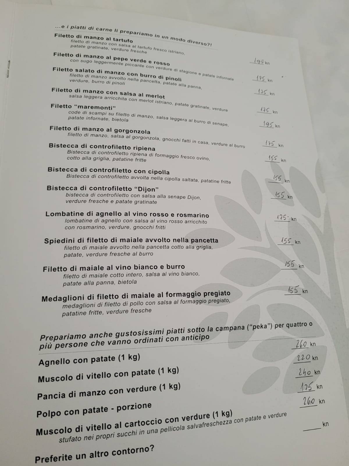 Menu di Restoran Evergreen 