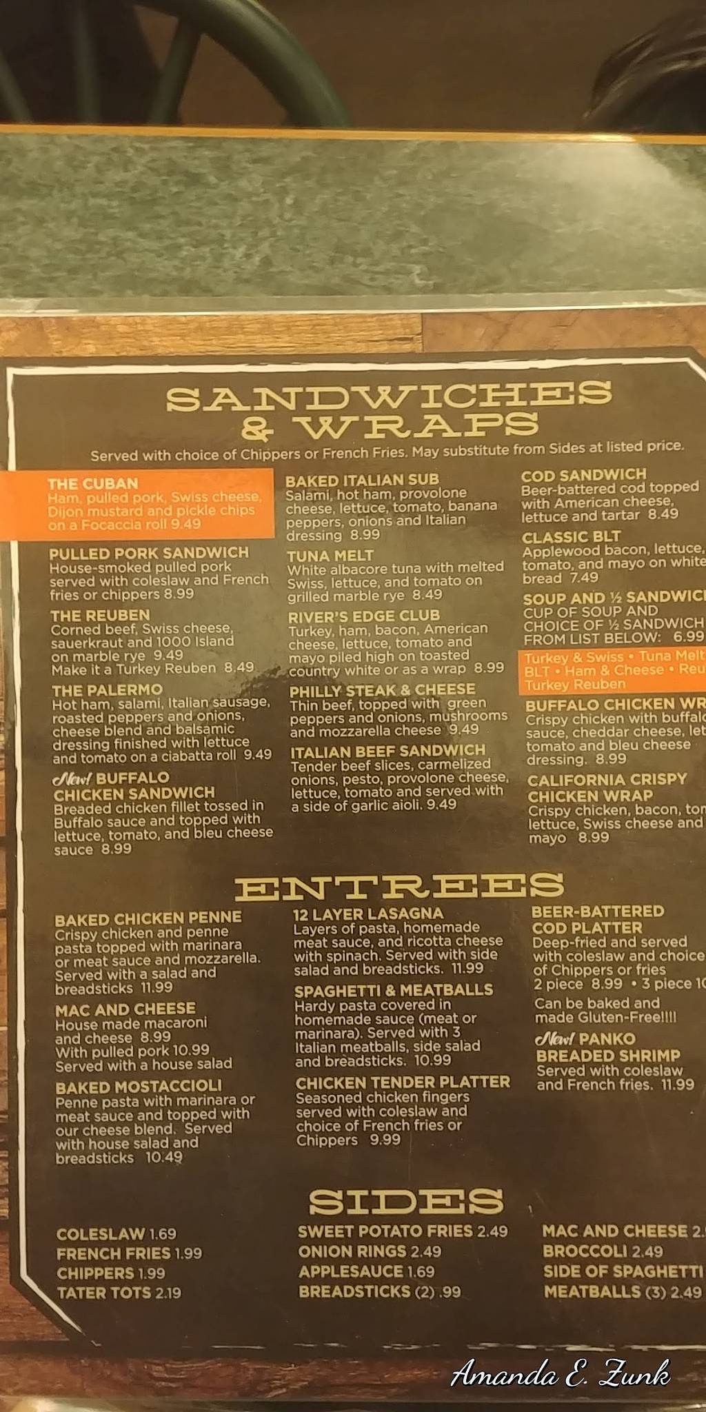 Menu at River's Edge Pizza Pub & Grill, Dundee