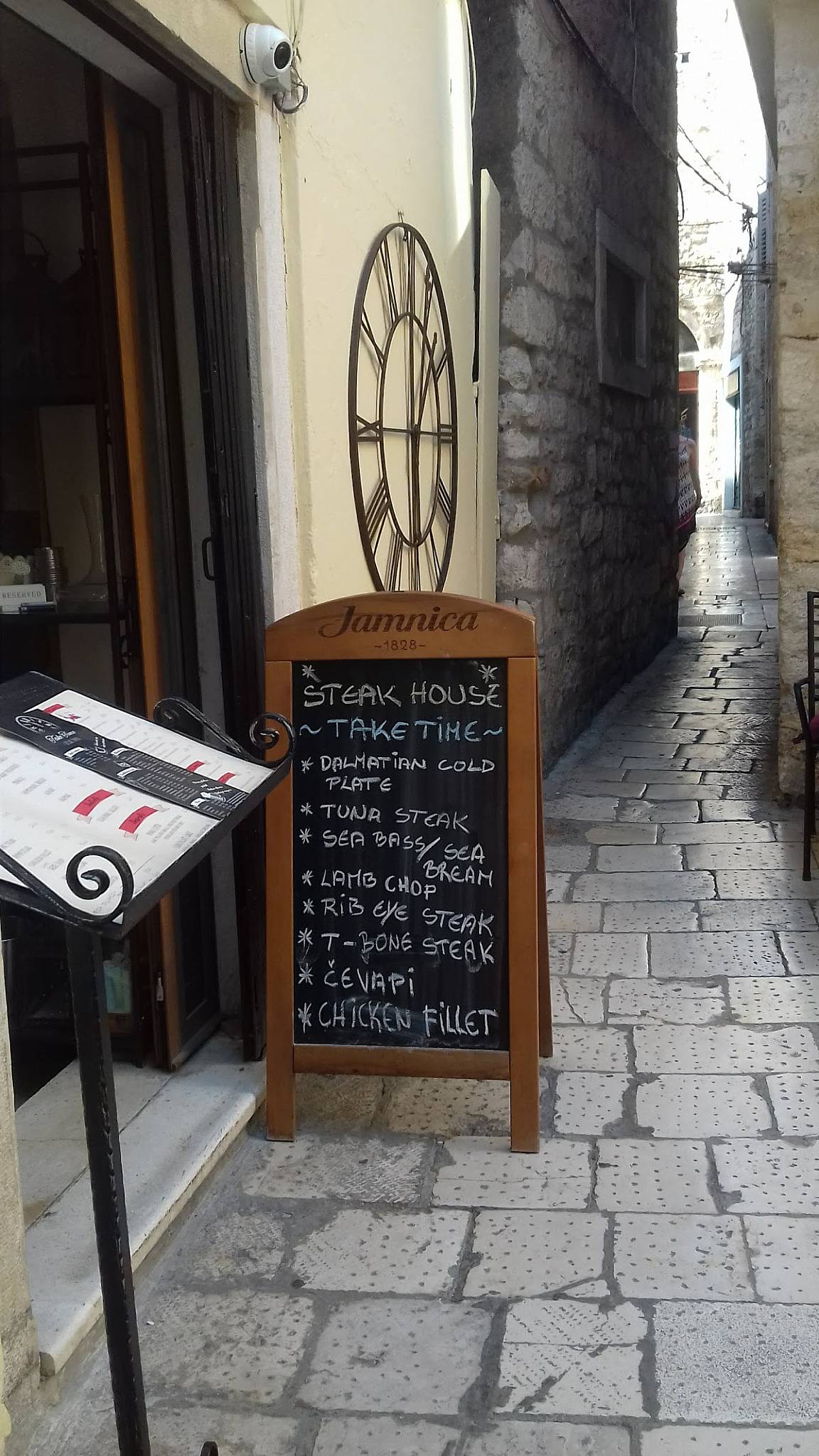 Menu di Taverna Take Time 