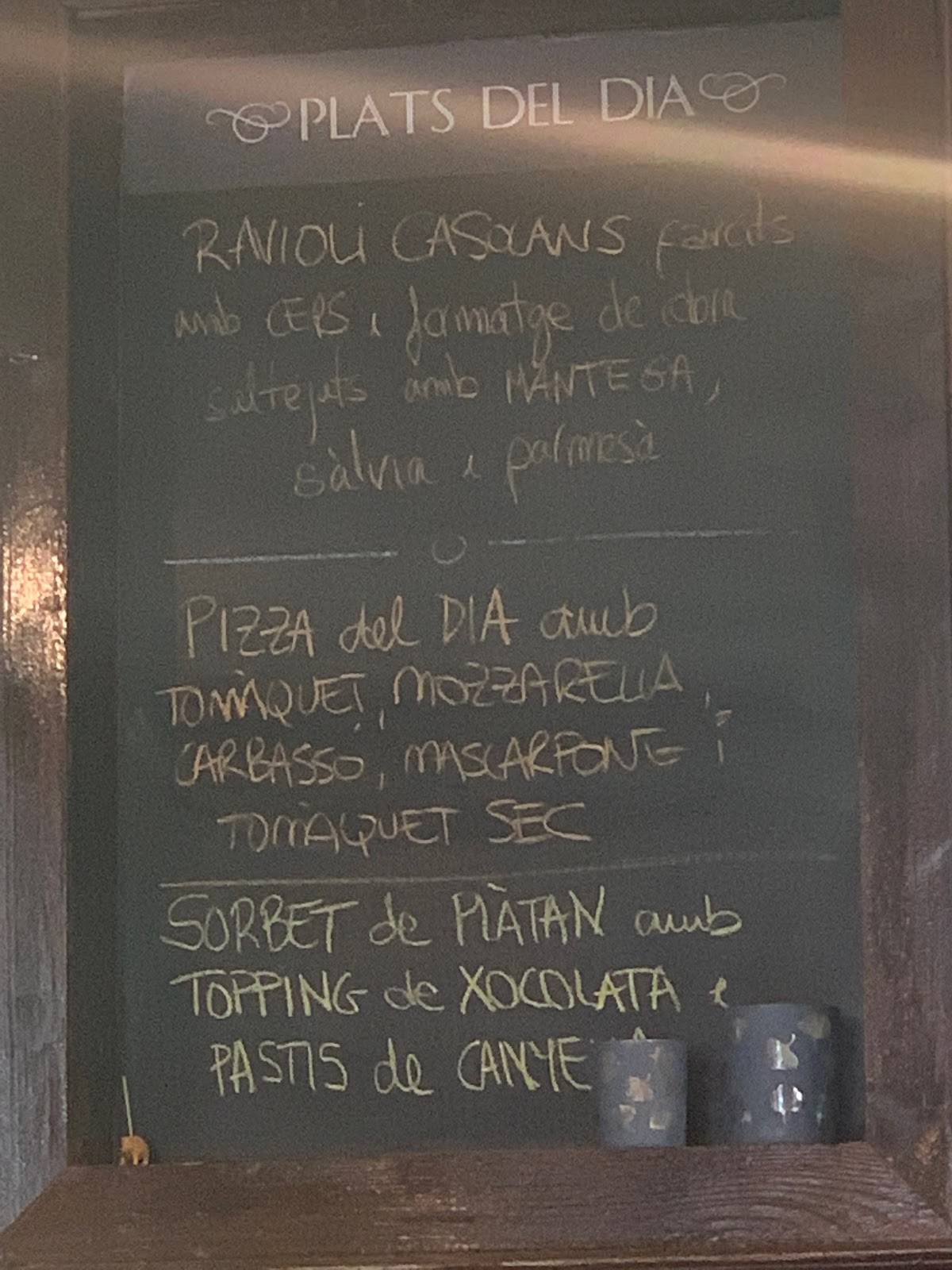 Menu at Teta de Monja pizzeria, Barcelona