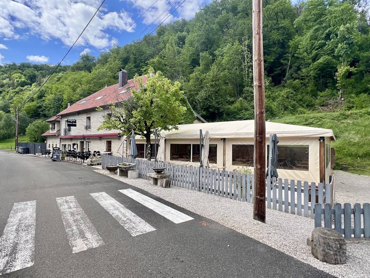 Menu de Auberge Restaurant La Source Bleue