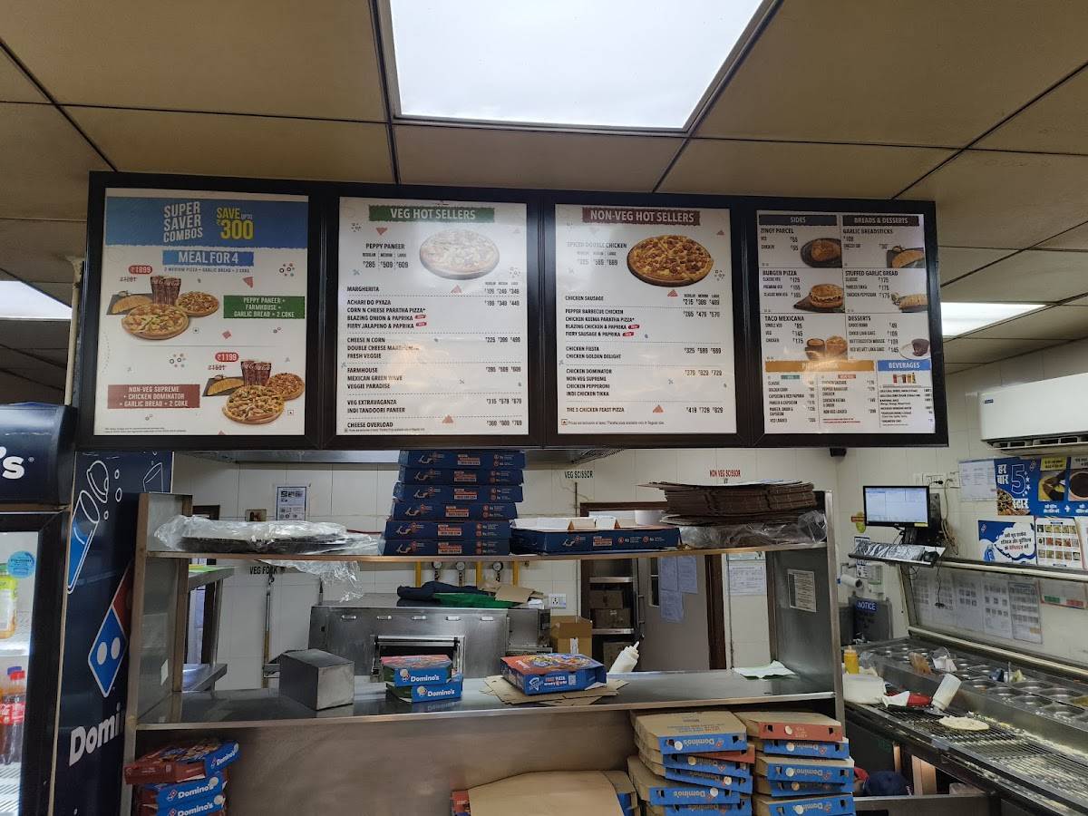 Domino's Pizza Kulri, Mussoorie menu