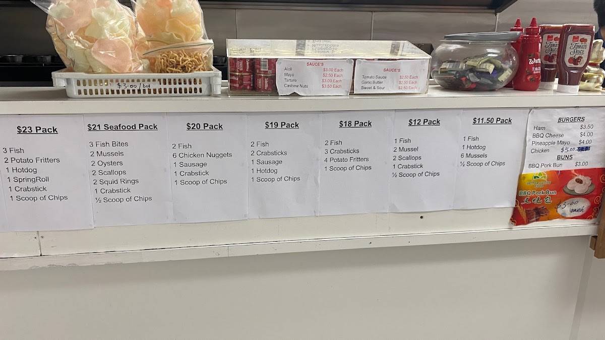 Menu at Hong Kong Fast Foods, Te Kuiti