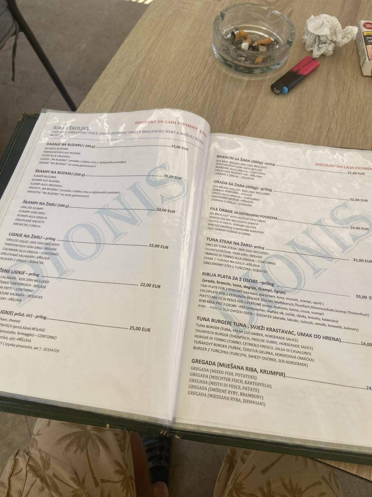 Menu di Konoba Dionis 