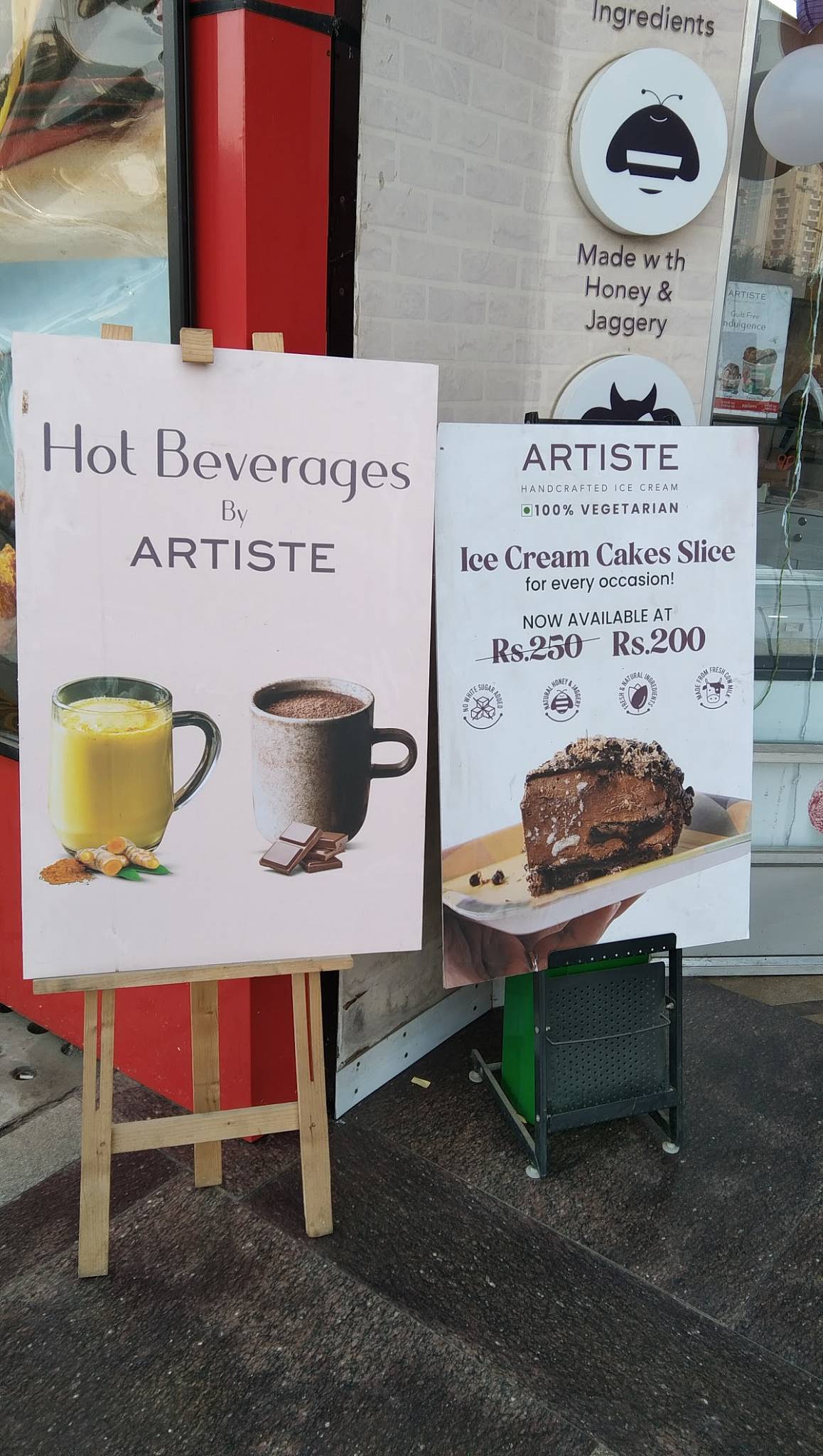 Pizza Hut Central Plaza Mall menu