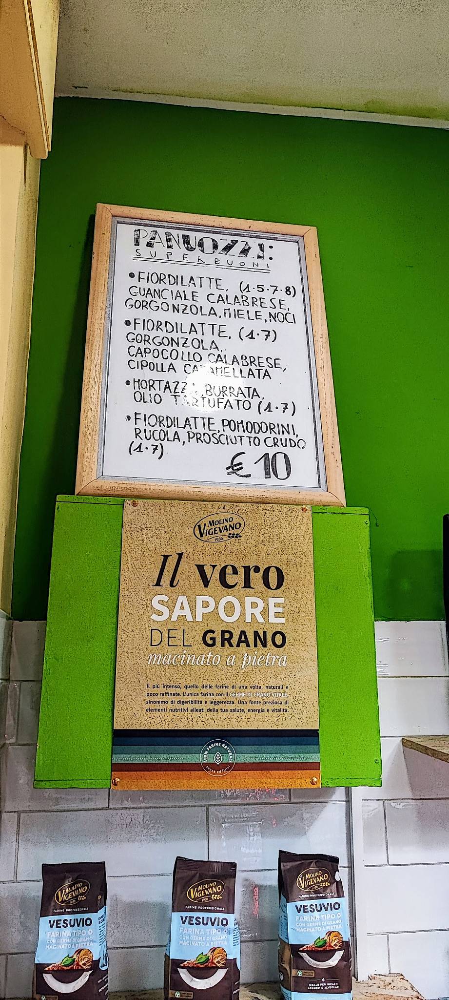 Menu di Corner Pizza 
