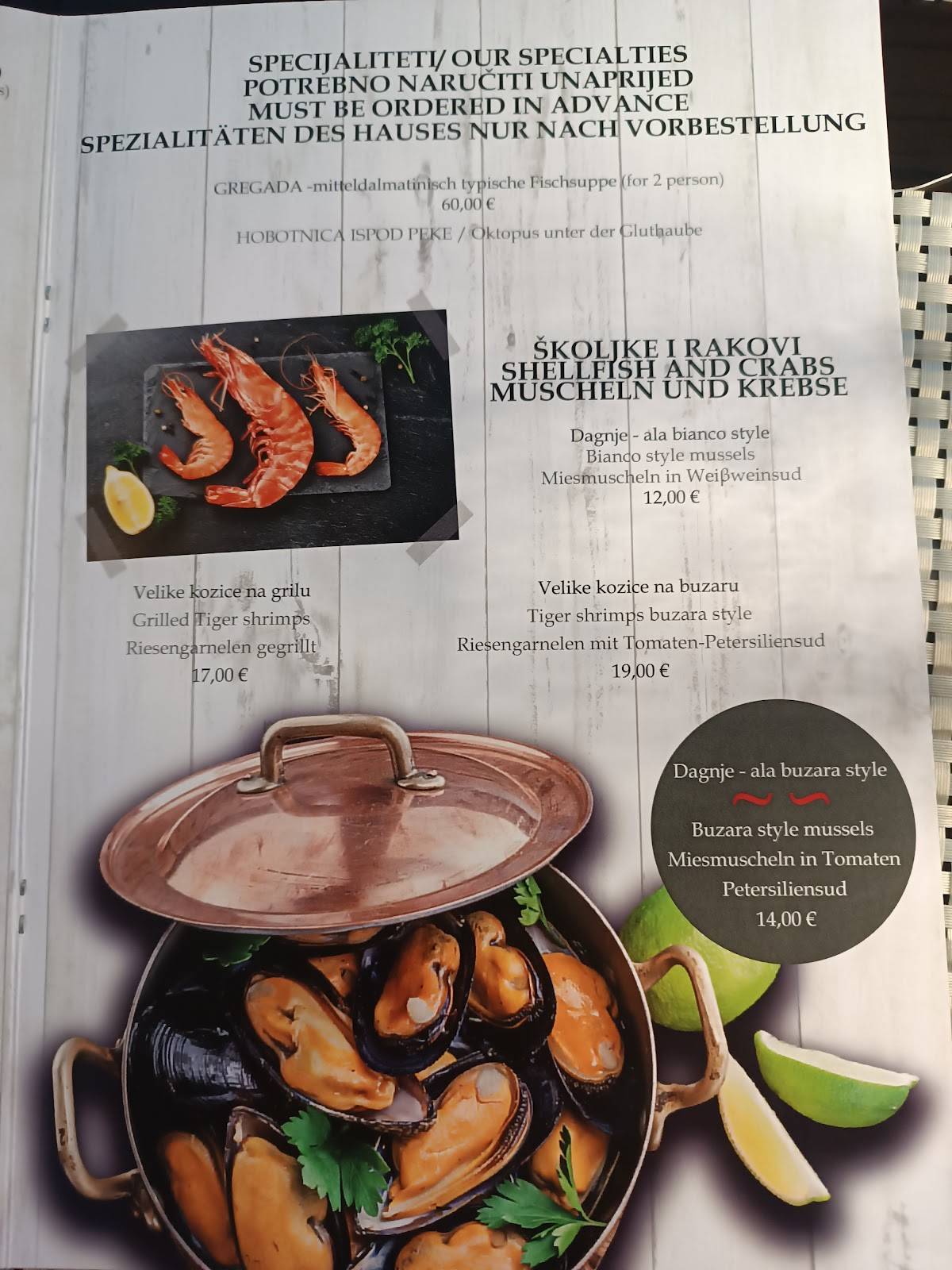 Menu di Aria Restaurant & Bar 