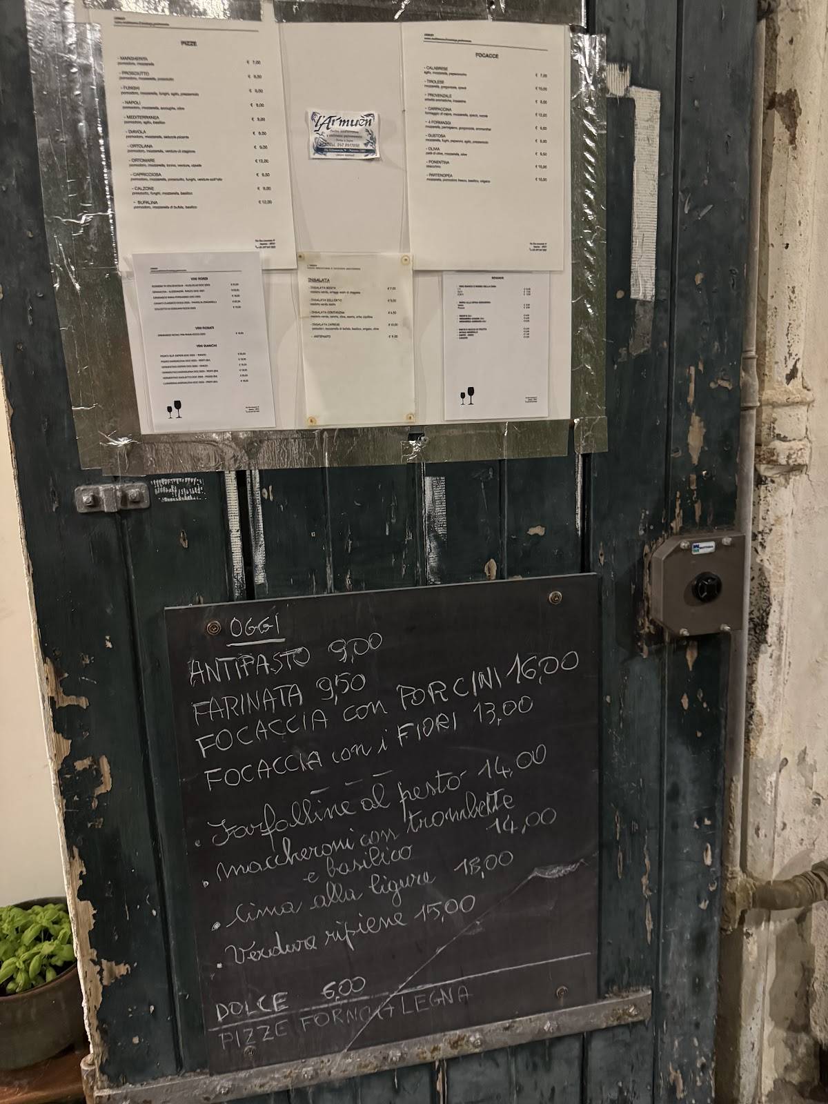 Menu di Ristorante Pizzeria L'Armuen 