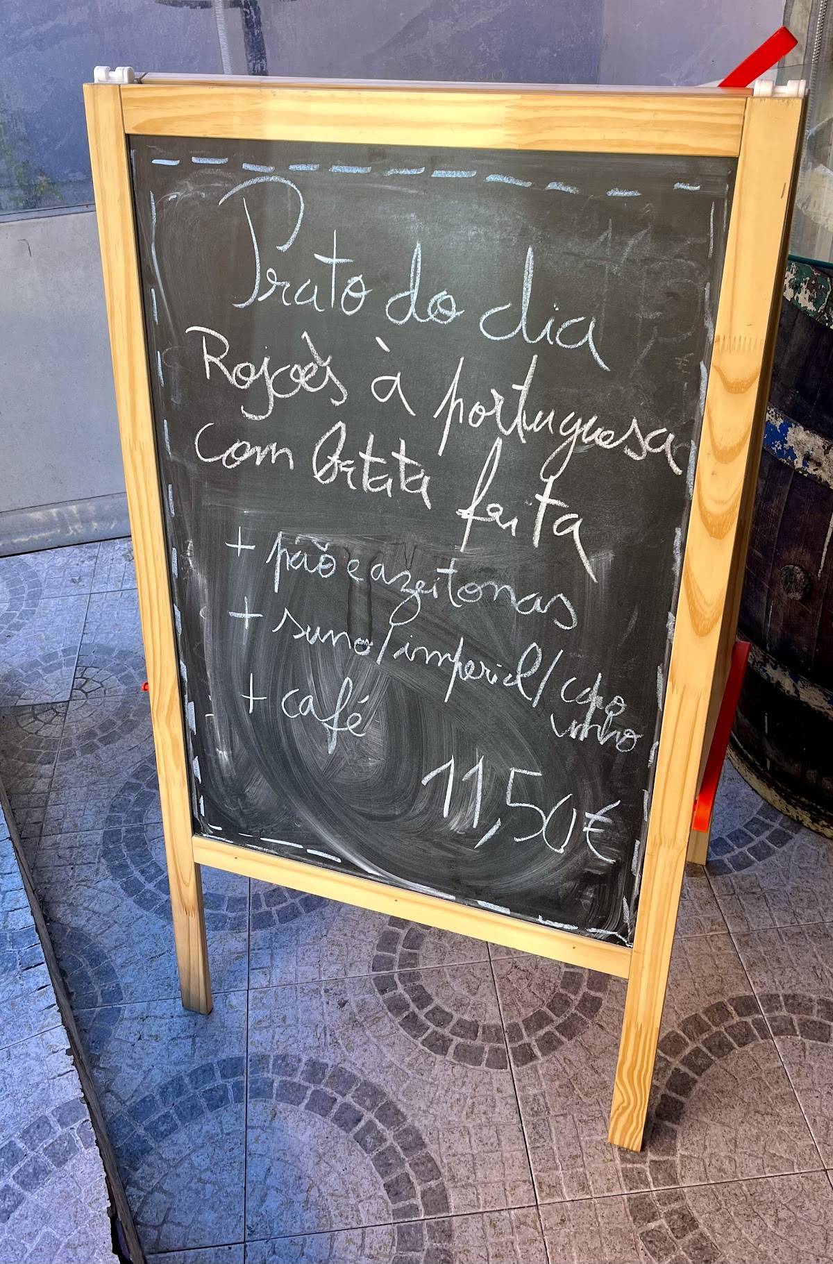 Menu em Tasca À Risca restaurante, Casal de Cambra