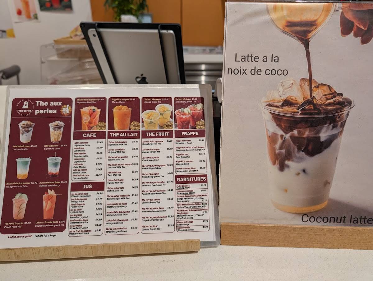 Menu at Thé Jà Vu Bubble Tea restaurant, Montréal