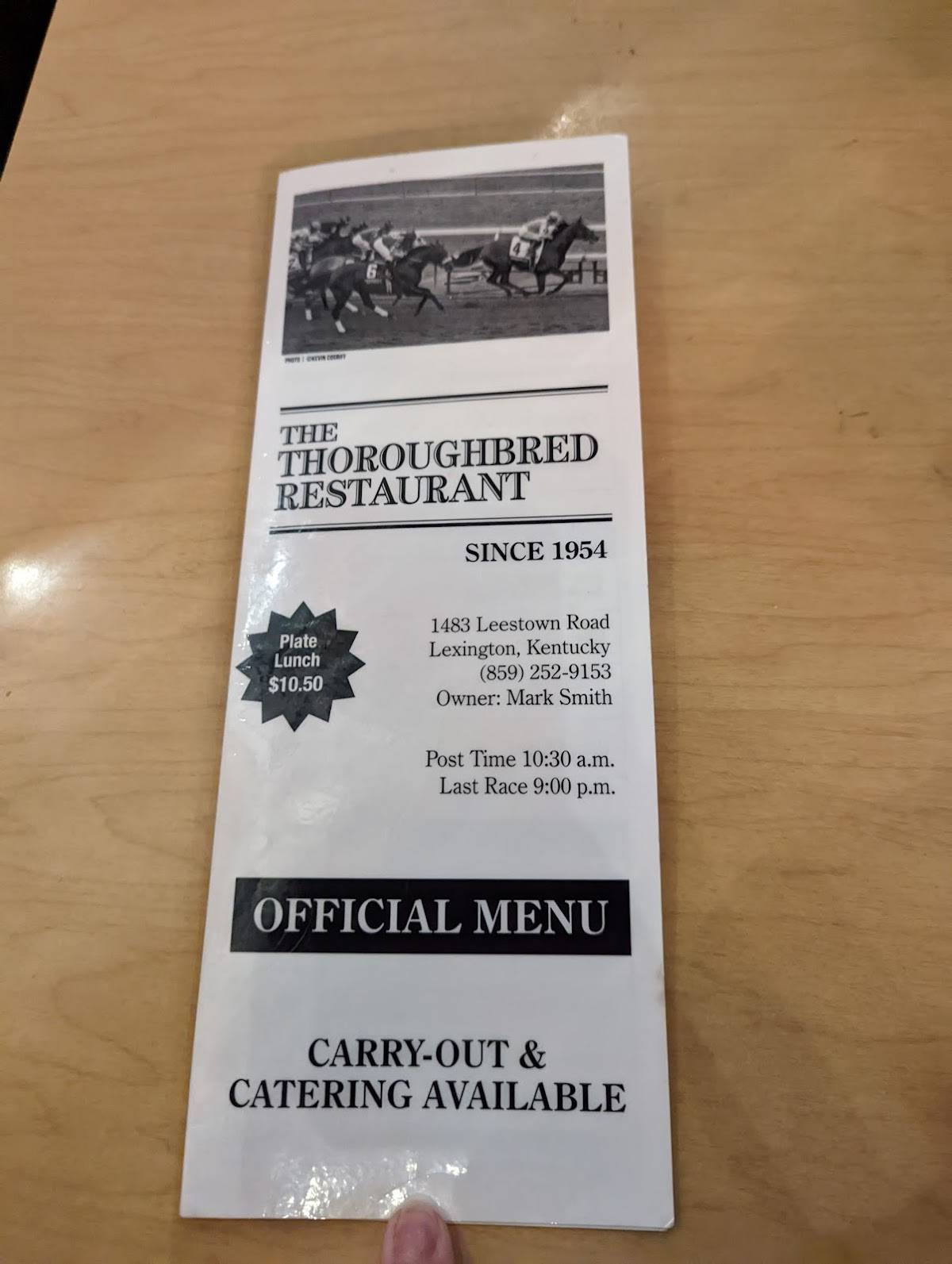Thoroughbred Restaurant - nq4e938