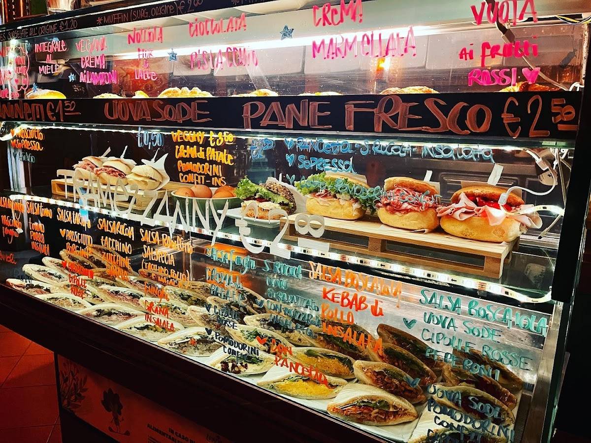 Menu di Zanzibar caffe' di Celsan Andrea e C sas 