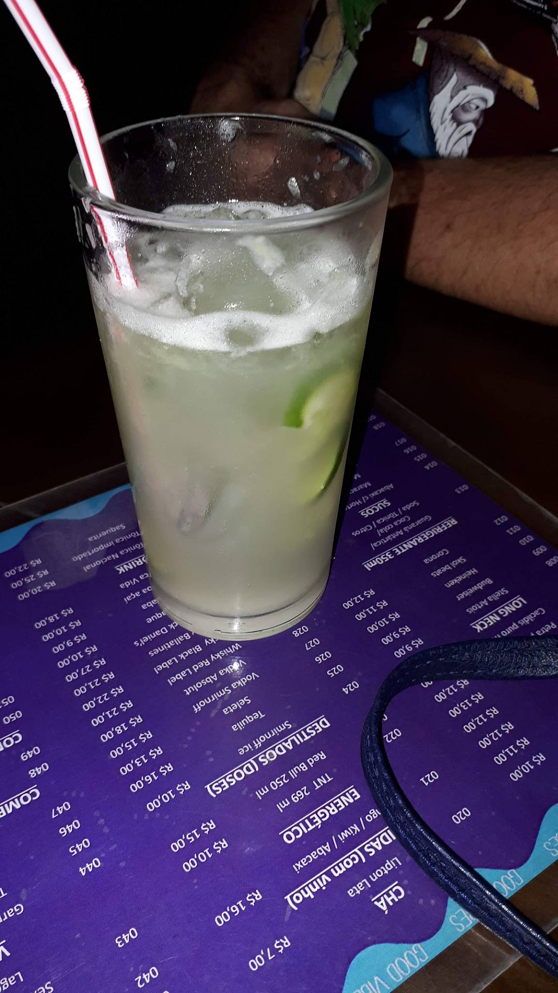 Bujas Garagem Bar cardápio