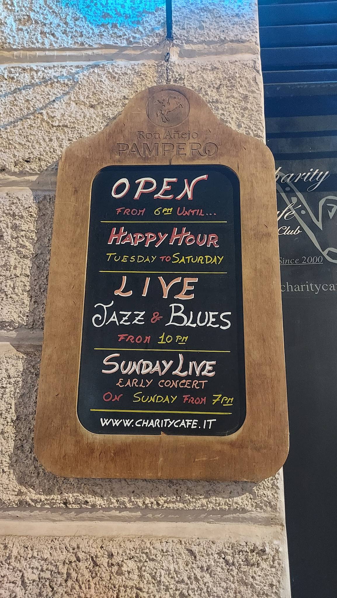 Menu di Charity Café Jazz & Blues Club 