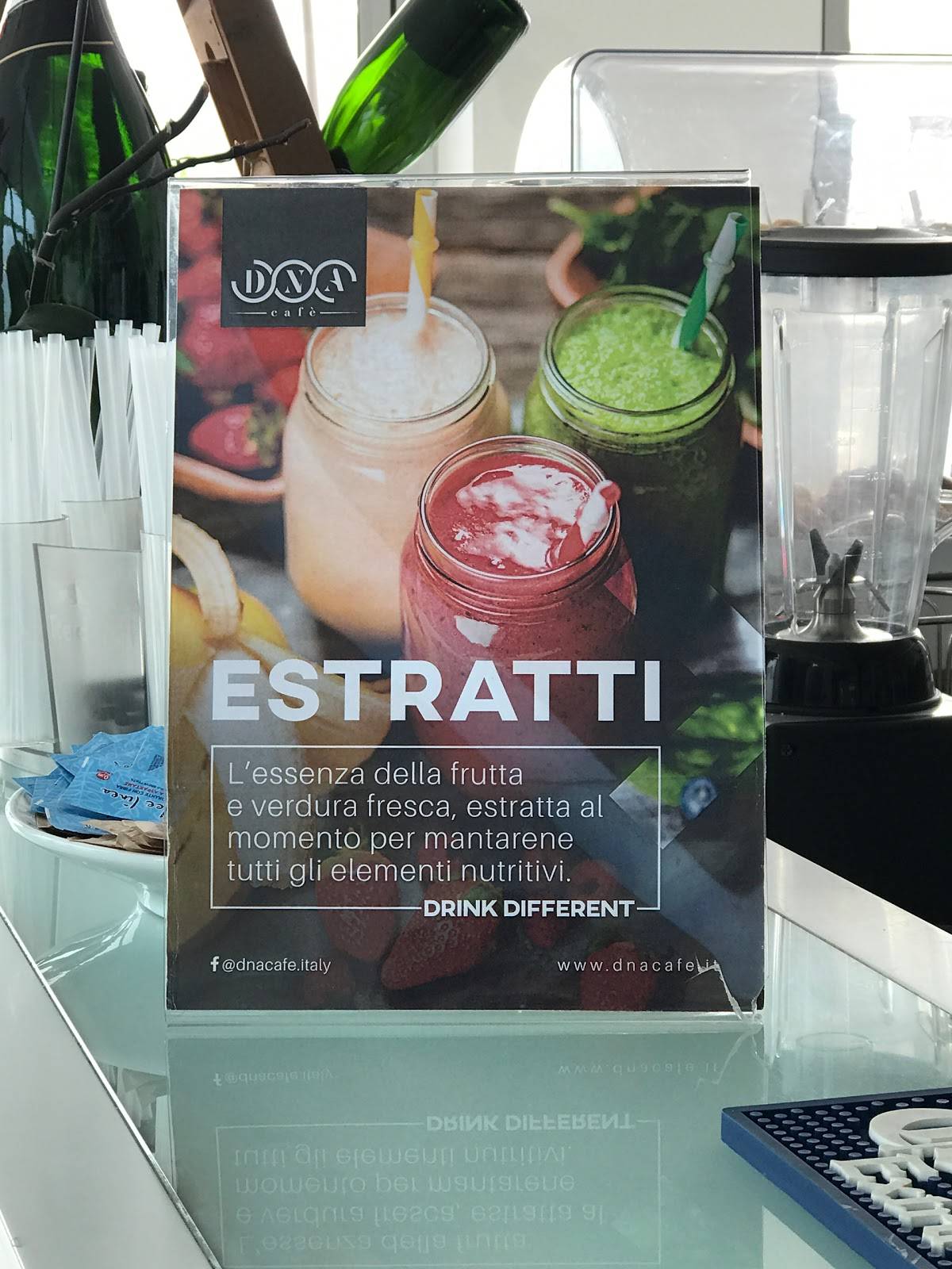 Menu di DNA CAFÉ 