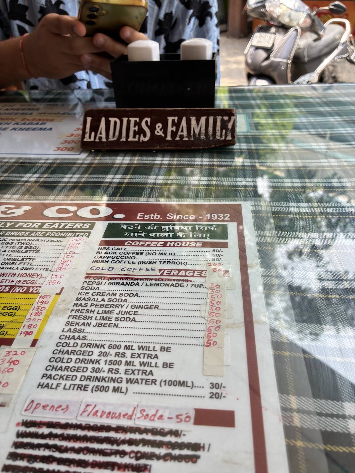 Koolar & Co menu