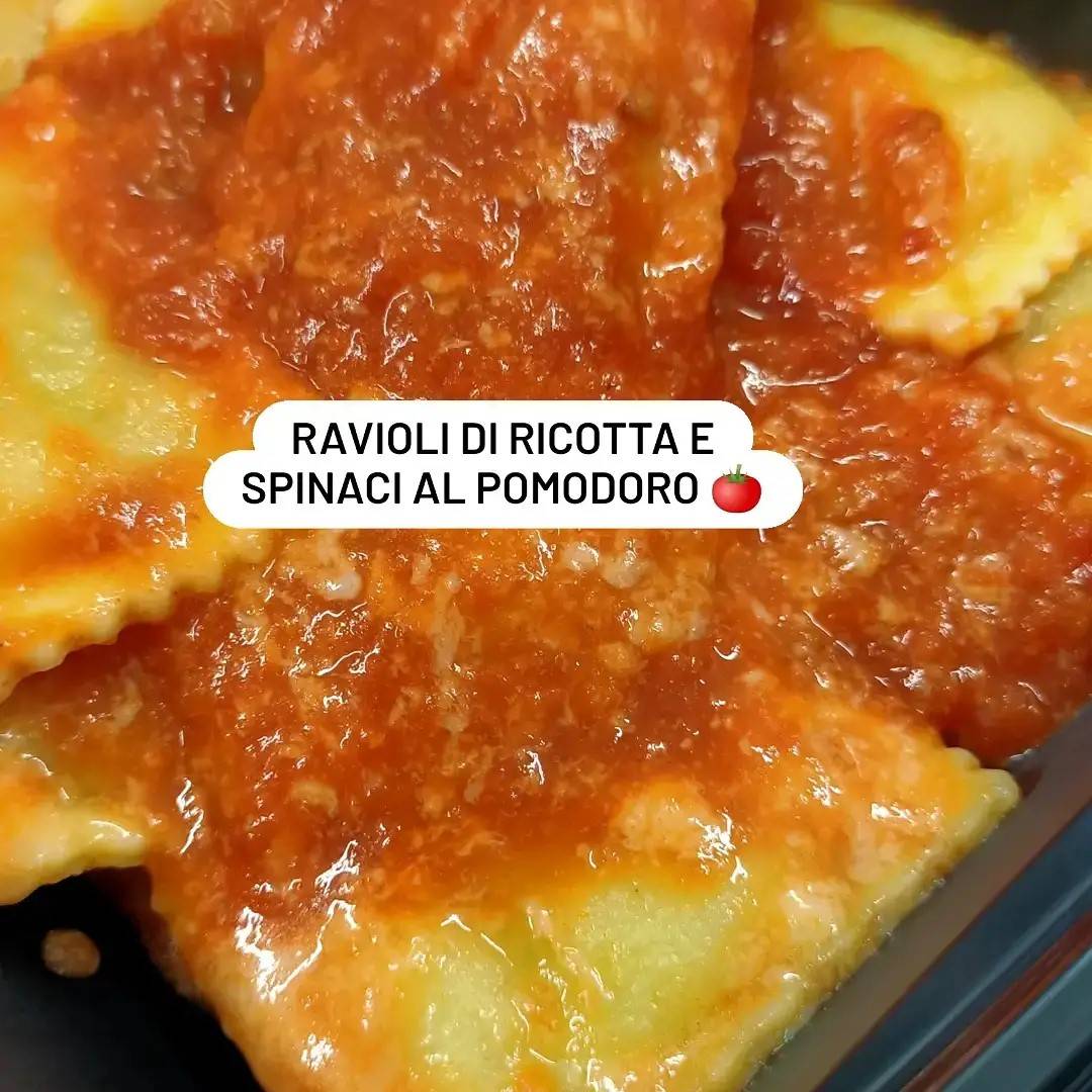 Menu di Maccarons Pasta All'uovo Gastronomia 