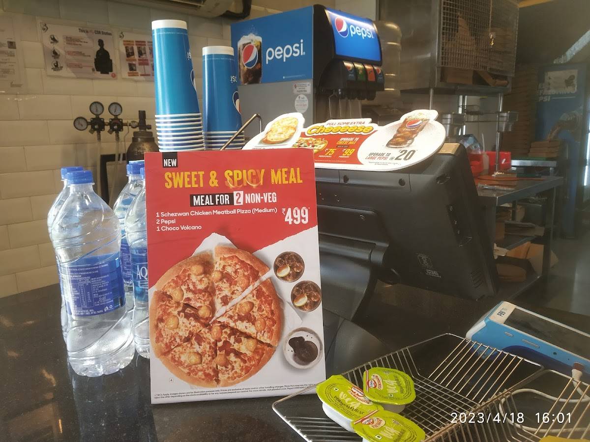 Pizza Hut Kottaramattom, Pala menu