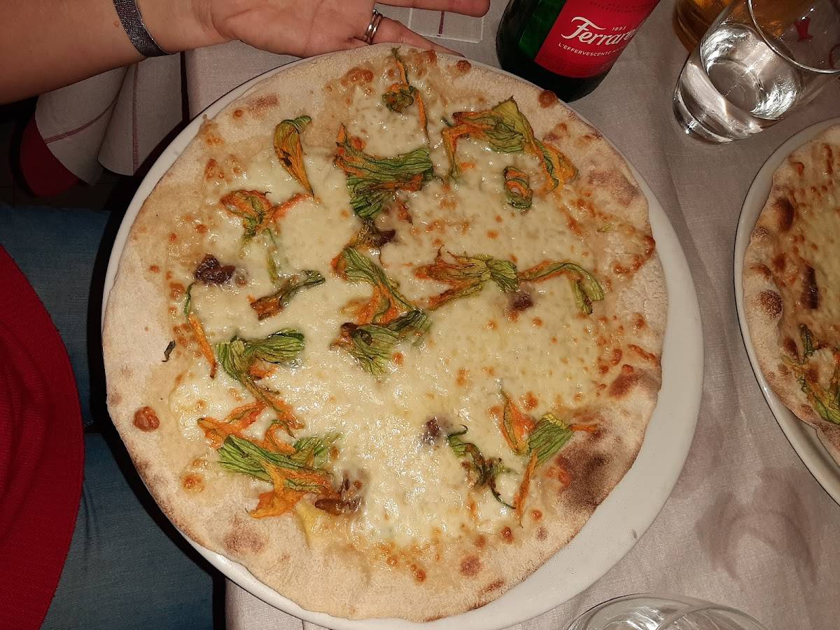 Menu di Cartoon Pizzeria 