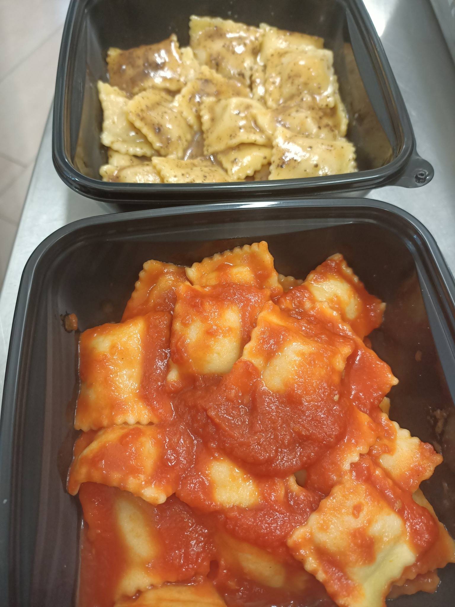 Menu di Maccarons Pasta All'uovo Gastronomia 