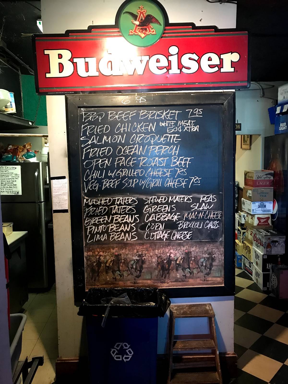 Thoroughbred Restaurant - n0ogj0l